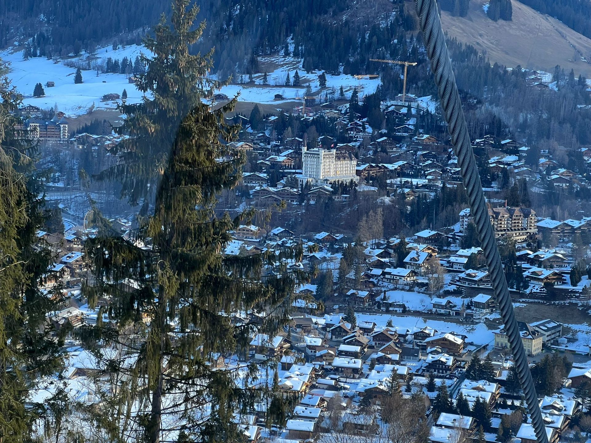 Esquiando por el Valais, Vaud y Berner Oberland