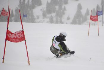 Competición de esquí adaptado en Cerler