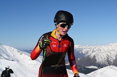 La catalana Laia Sellés pide el puesto de mejor esquiadora de montaña española