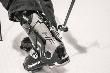 Nordica HF: la primera bota de esquí que te puedes poner sin agacharte ni usar las manos