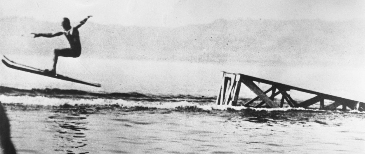 Hace 100 años un esquiador llamado Ralph Samuelson inventó el esquí acuático