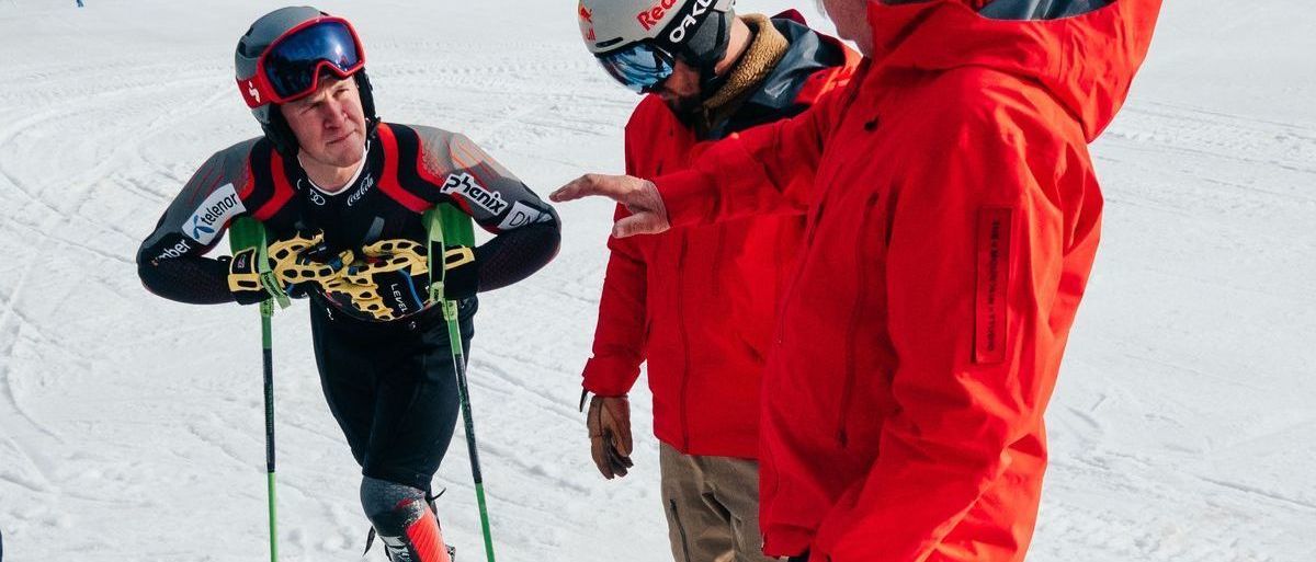El Team Van Deer de Marcel Hirscher ficha a su segundo esquiador