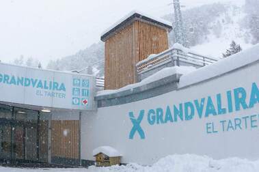 Grandvalira crea nuevas pistas de esquí instalando un remonte en Encampadana