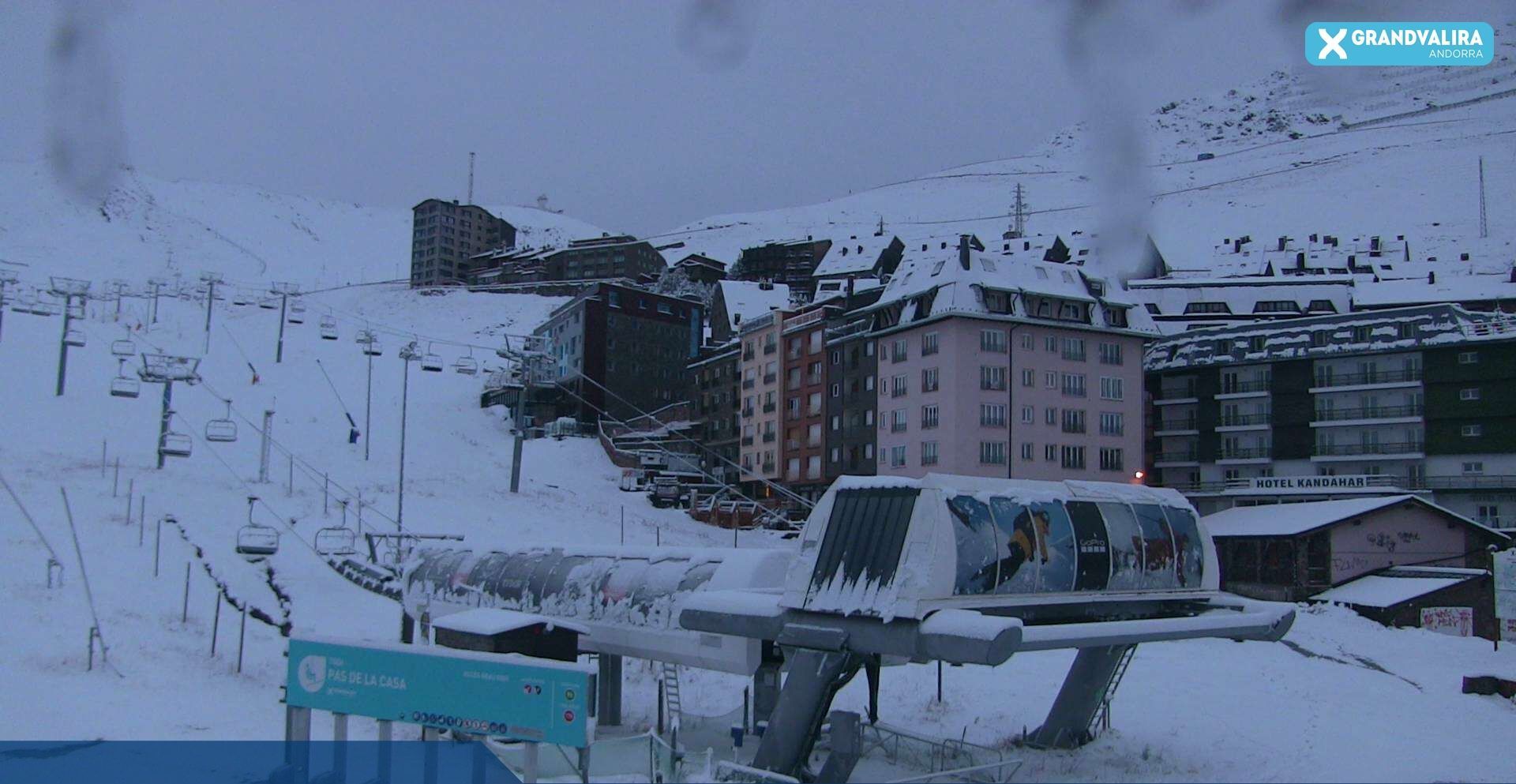 Las estaciones de esquí de la península vuelven a cubrirse de nieve