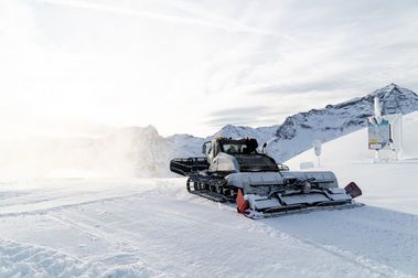 Formigal abre la temporada de esquí con 30 kilómetros esquiables