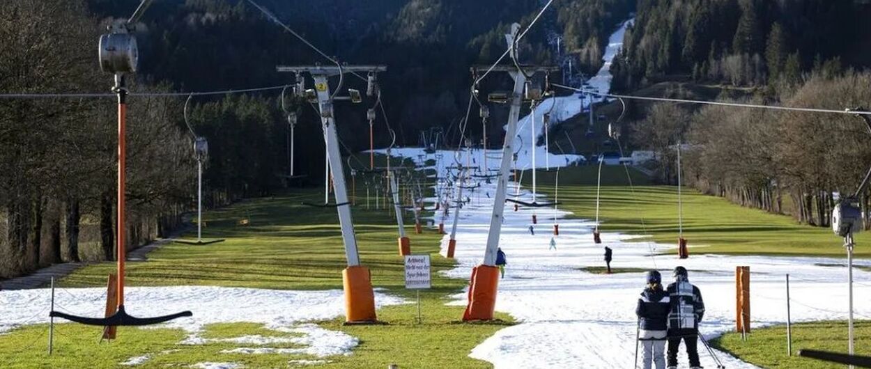 Las estaciones de esquí de Europa siguen padeciendo por la nieve