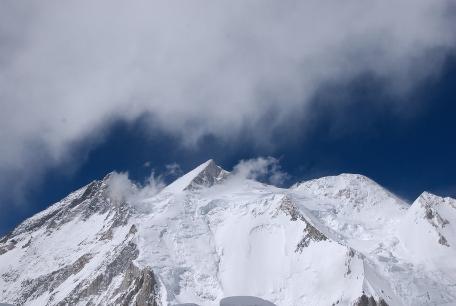 Gasherbrum 2, en invierno.