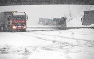 Polémica prohibición a camioneros en Austria en favor de los esquiadores