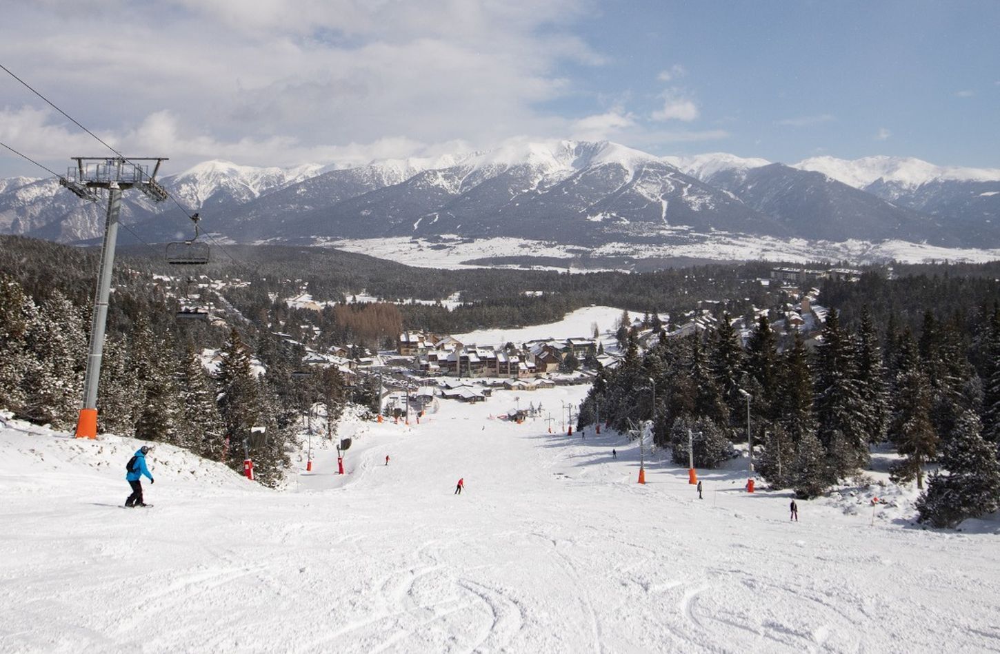 Les Angles y Font Romeu esperan cerrar una de sus mejores temporadas de esquí