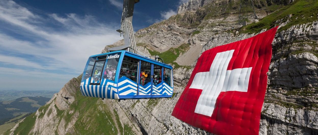 Suiza supera los 25 millones de días de esquí por primera vez en una década