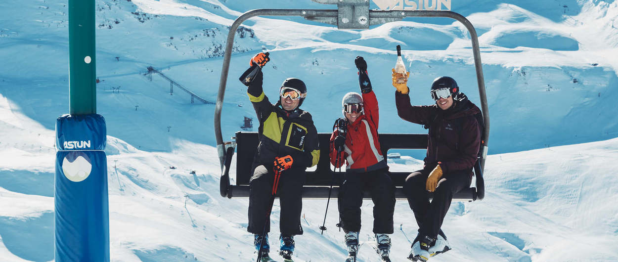 Ampliado el plazo de venta anticipada del abono de temporada de esquí Astun Candanchú 100K