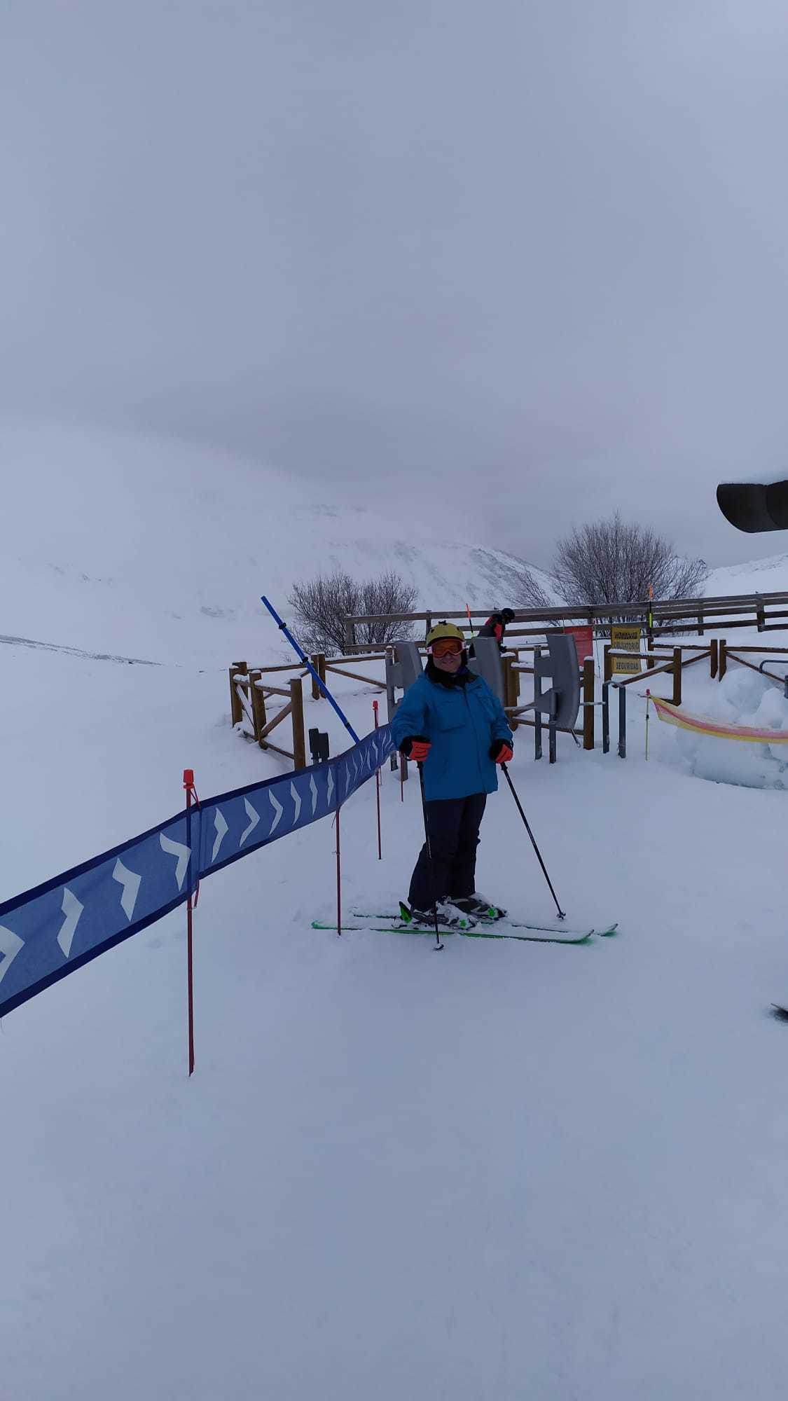  Primera esquiada de la temporada en San Isidrol