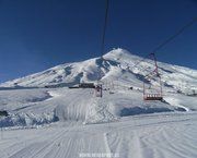 Esquiador Alemán Grave tras Caer a Grieta en Volcán Villarrica