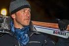 Bode Miller le roba el skiman a Lara Gut