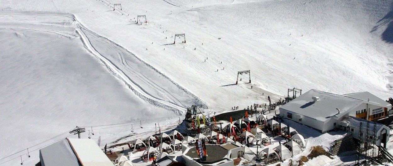 Les 2 Alpes se prepara para abrir un esquí de verano con mucha nieve