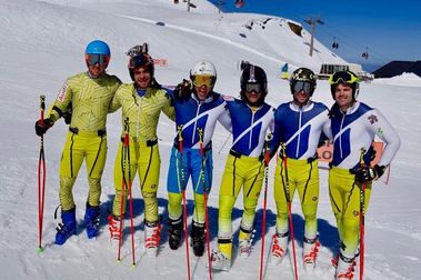 El equipo alpino de la RFEDI empieza a entrenar en la nieve