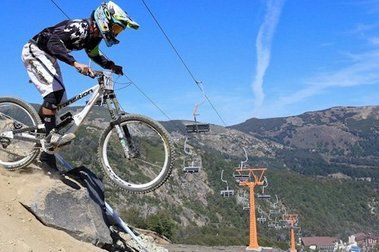 No te pierdas la "Enduro Nevados Pivot by Cycle World"