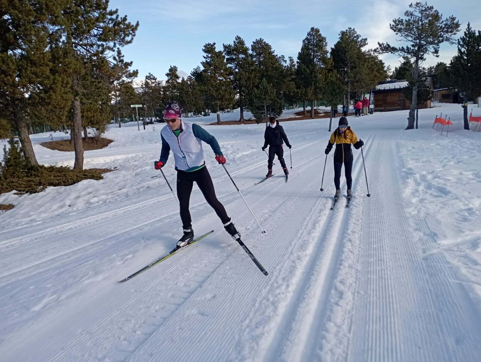 esquí nórdico y raquetas en Guils Fontanera