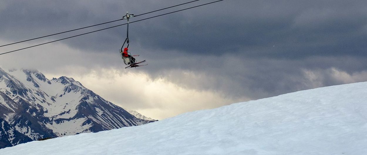 Más de 220 kilómetros de pistas para esquiar en las estaciones de Aramón
