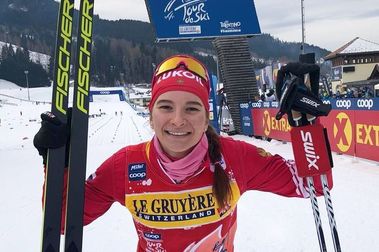 La FIS tiene un problema: la esquiadora rusa Natalia Nepryaeva ha ganado la Copa del Mundo