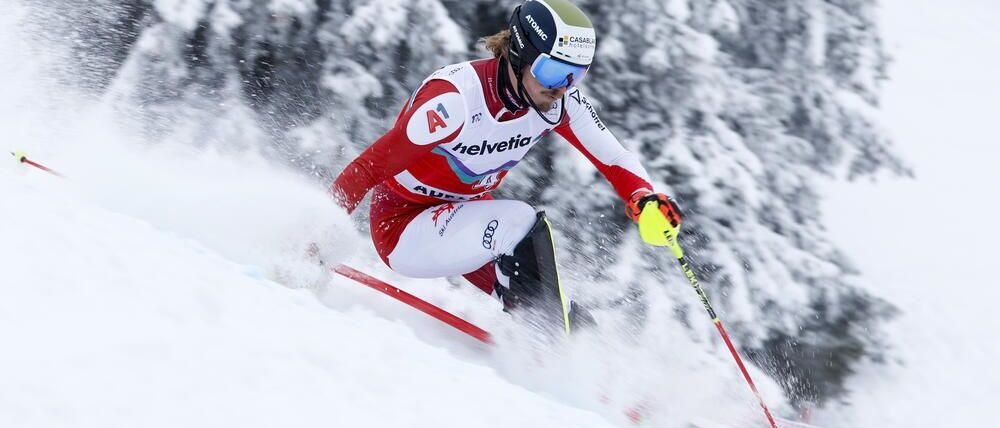Victoria de Manuel Feller en el slalom de Adelboden