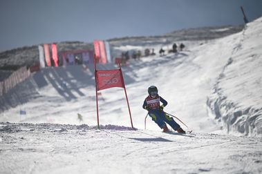 Multitudinaria participación en el Trofeo Candanchú Esquí Club 2022
