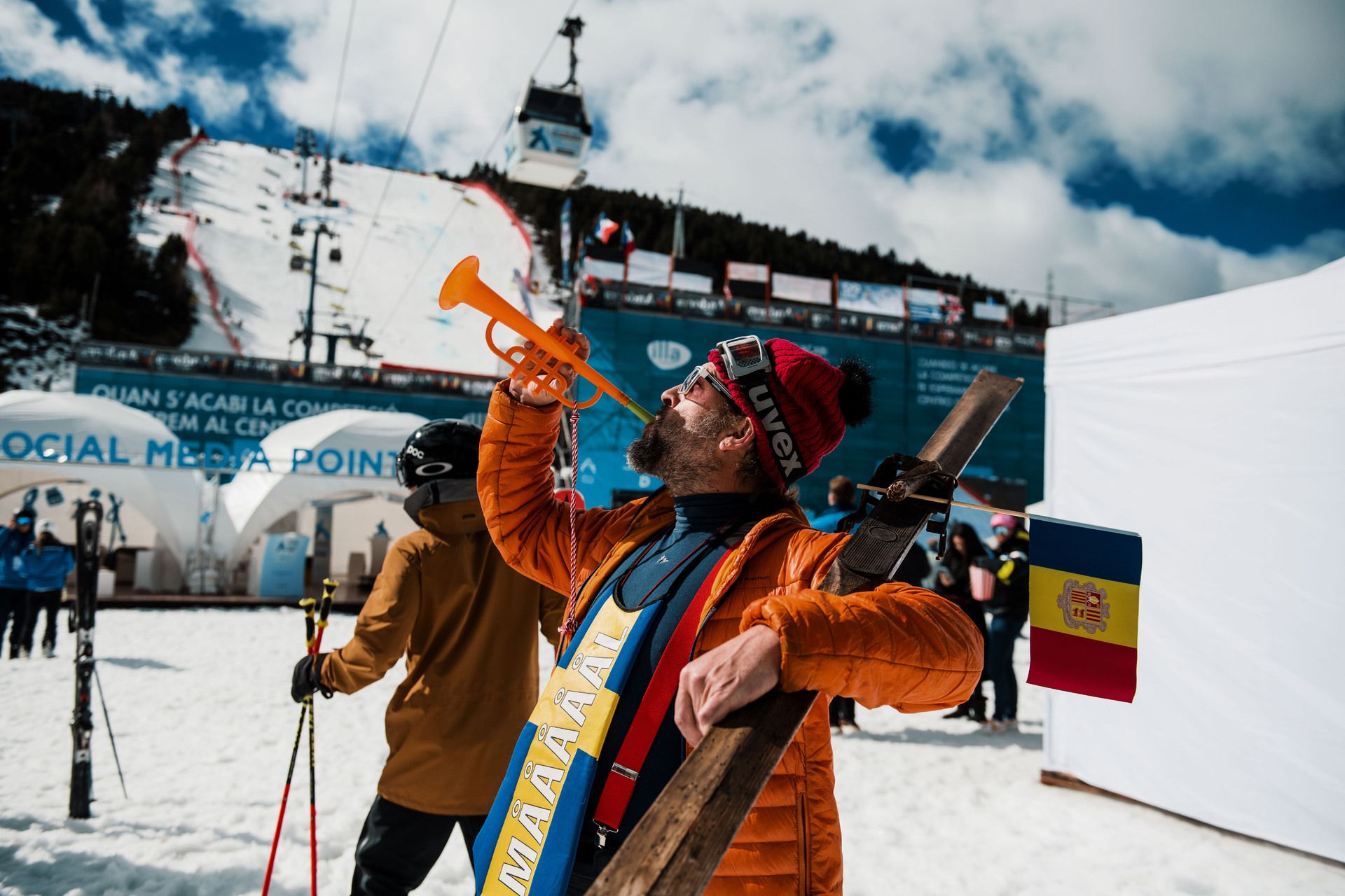 disfrazados en Andorra esqui