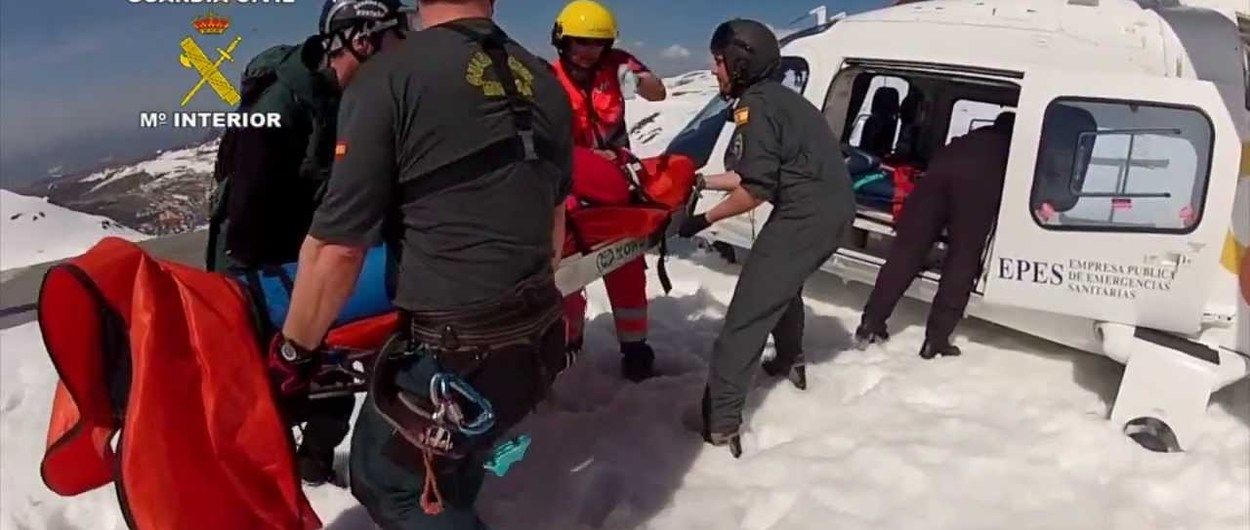 Tres rescates en apenas tres horas en Sierra Nevada