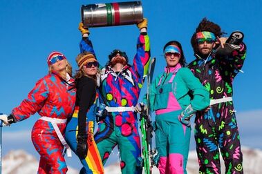 Baqueira celebra el carnaval esquiando a lo ski vintage y con premios a los mejores