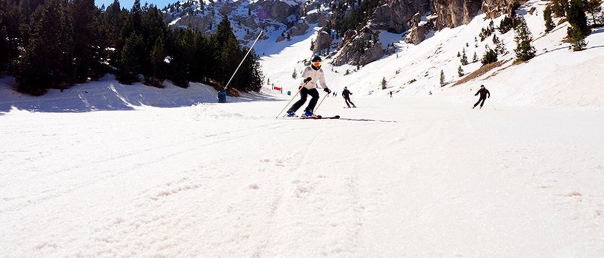 Masella cierra su temporada de esquí al decretarse confinamiento comarcal