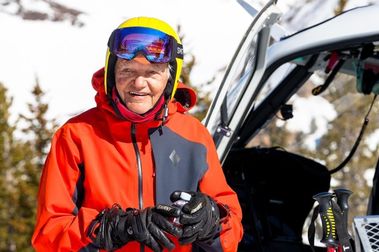 Junior Bounous: tiene el récord de persona de más edad que ha hecho heli-ski