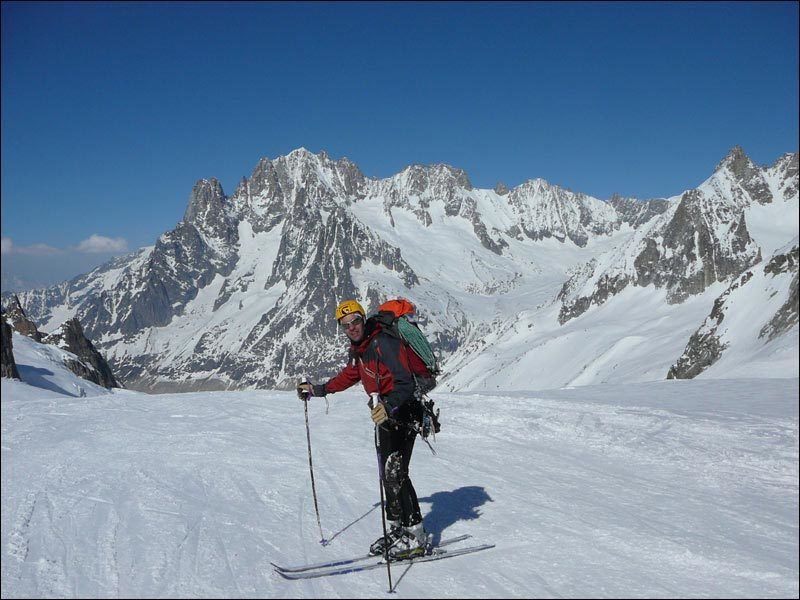 Mt. Blanc du Tacul: Goulotte Gabarrou-Albinoni: 500mts, III, 4+