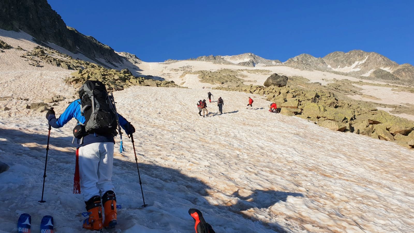 Sanfermines 2018: Esquiando el glaciar del Aneto un 7-jul