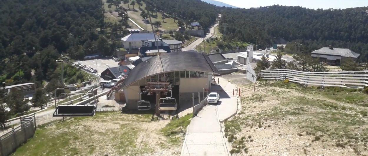 La estación de esquí del Puerto de Navacerrada abre su telesilla en modo verano