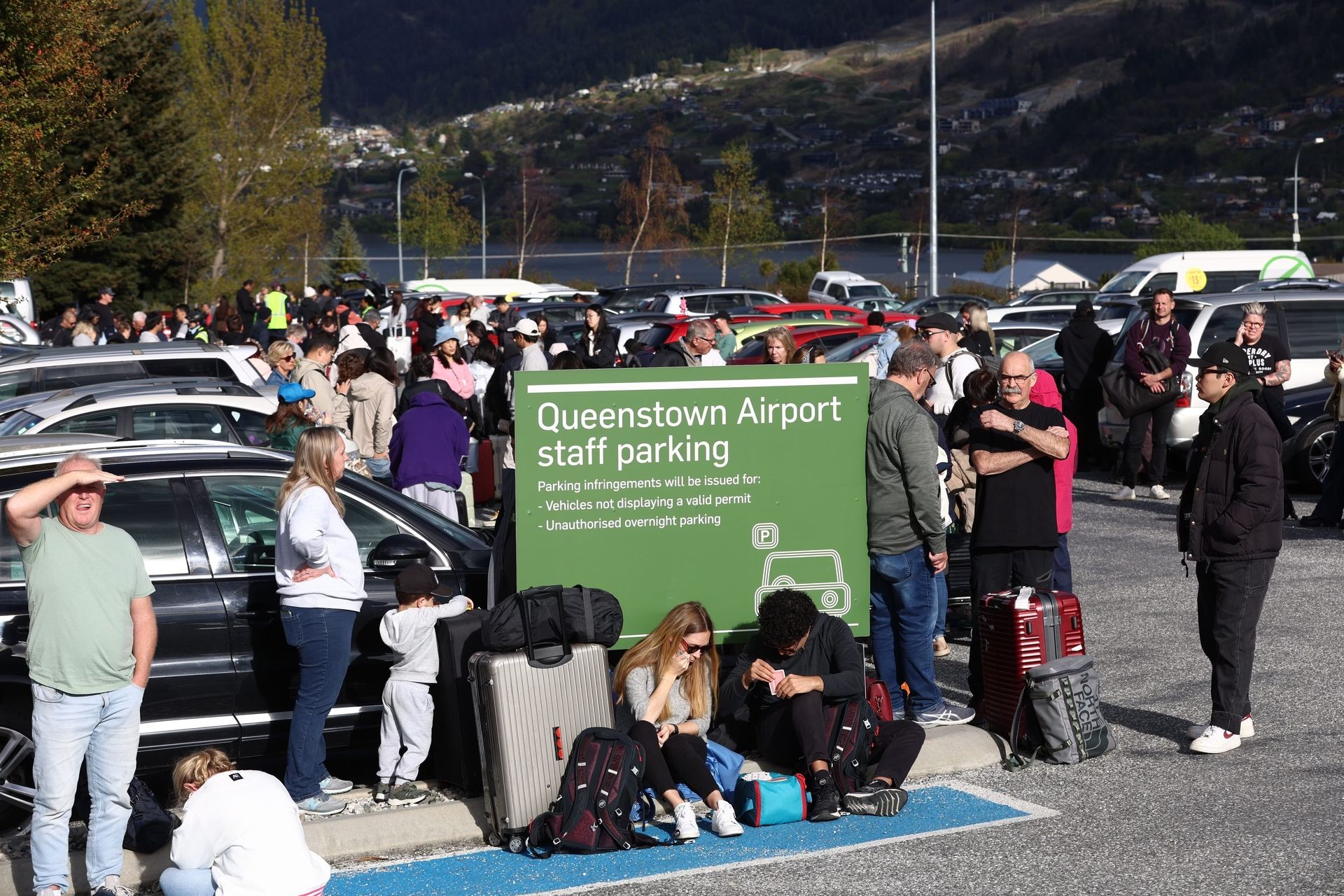 pasajeros en el aeropuerto de Queenstown