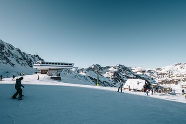 Casi 65.000 esquiadores eligen Andorra en el Puente de la Inmaculada