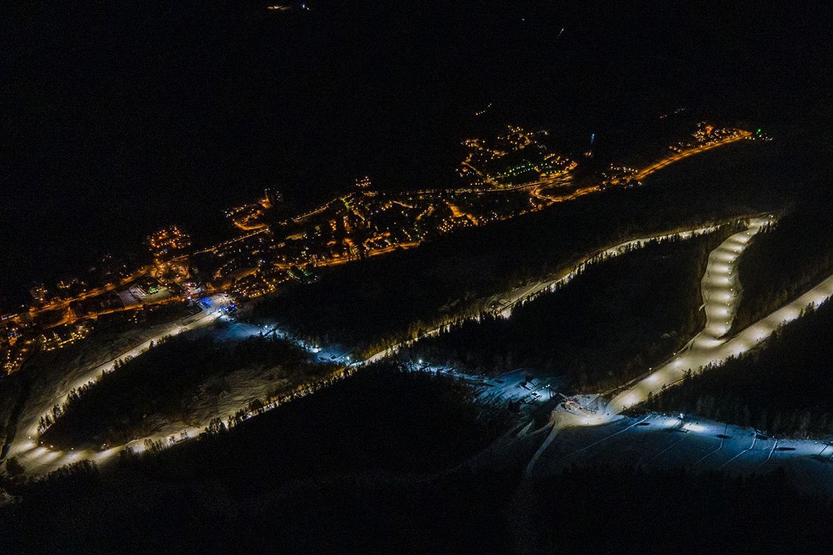 Pista de esquí nocturno de Aprica (Italia)