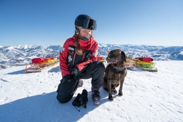Helly Hansen y Hannah Baybutt nos muestran la vida de las Ski Patrol de Sun Valley