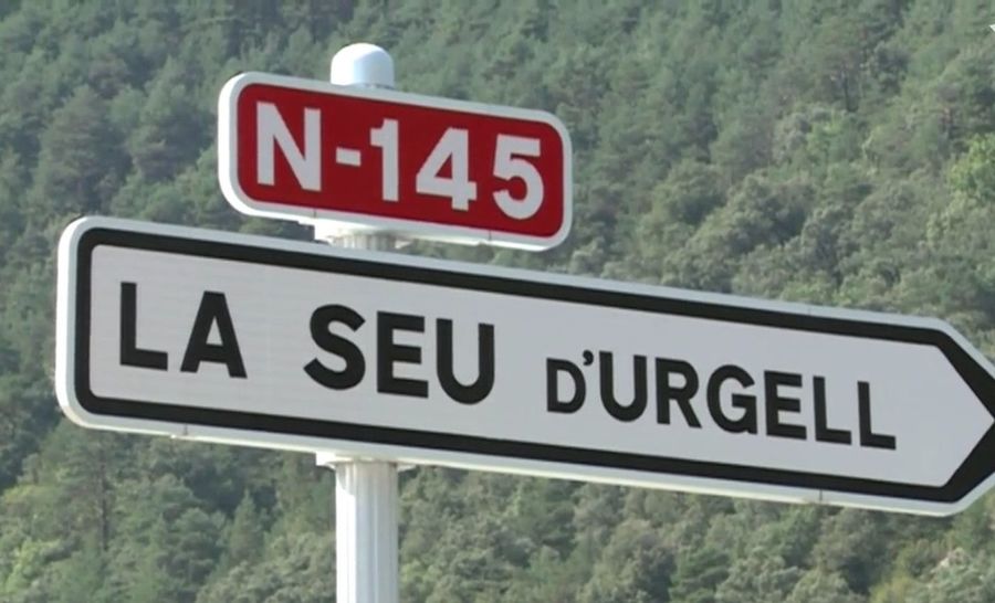 Cartel carretera N-145 a la Seu d'Urgell