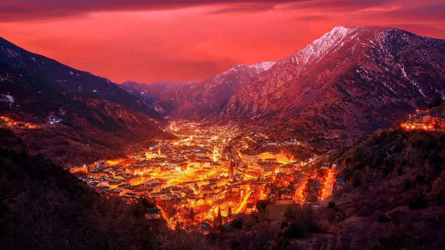 Andorra de noche