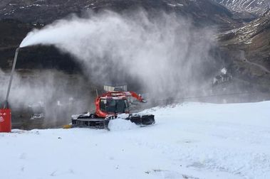 Candanchú abre su temporada de esquí este viernes 11 de enero