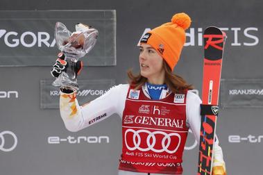 Petra Vlhova amplia su dominio en el slalom con una quinta victoria en Kranjska Gora