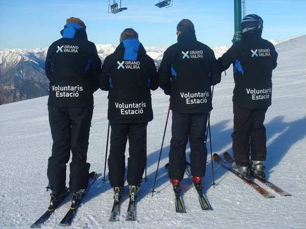 Voluntaris de la estación de esquí de Grandvalira