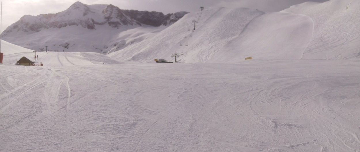 Panticosa: 3 metros de nieve y 1.100 metros desnivel esquiable
