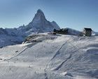 Zermatt se asegura la nieve con una máquina revolucionaria