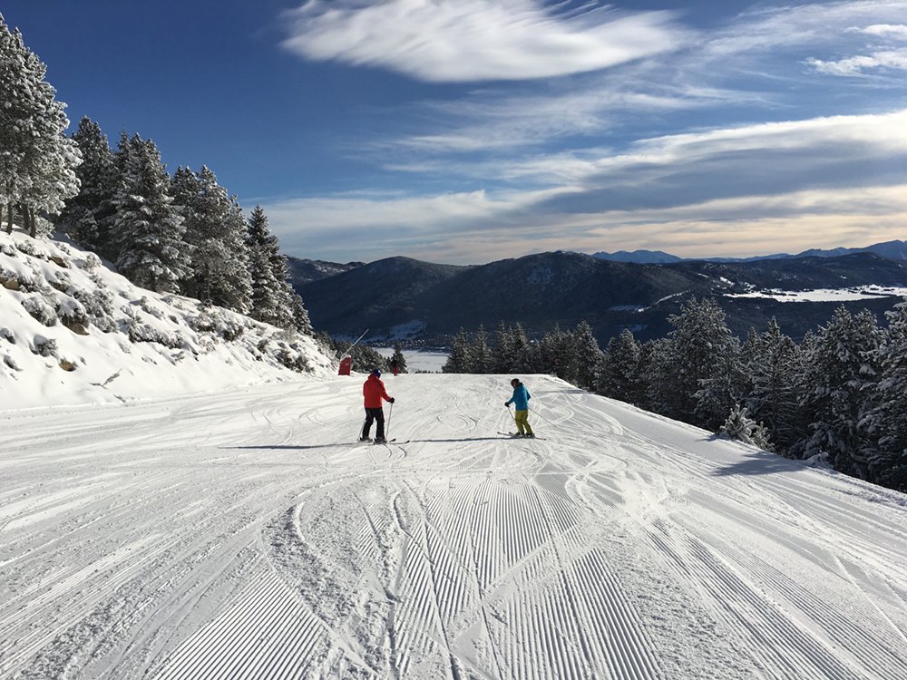 Pistas anchas y con baja densidad de esquiadores en Les Angles