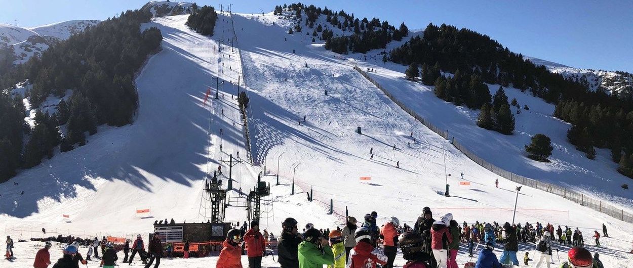 Masella cierra un Puente de alta afluencia de esquiadores