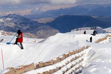 Sierra Nevada amplia la temporada de esquí hasta el 5 de mayo
