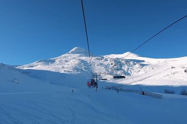 Valgrande-Pajares tiene todavía tres servicios a esquiadores pendiente de licitar