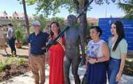 La esquiadora olímpica Blanca Fernández Ochoa ya tiene su estatua en Madrid